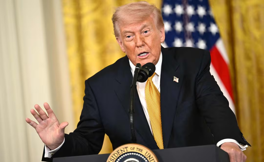 «Si México no hace su trabajo contra las dr0gas, nosotros lo haremos», advierte Trump; destaca reducción de tráfico por mar
