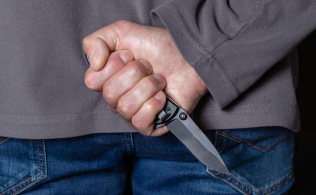 Mat4n a hombre a puñal4das en Navolato, Sinaloa; señalan a su hijo como presunto responsable