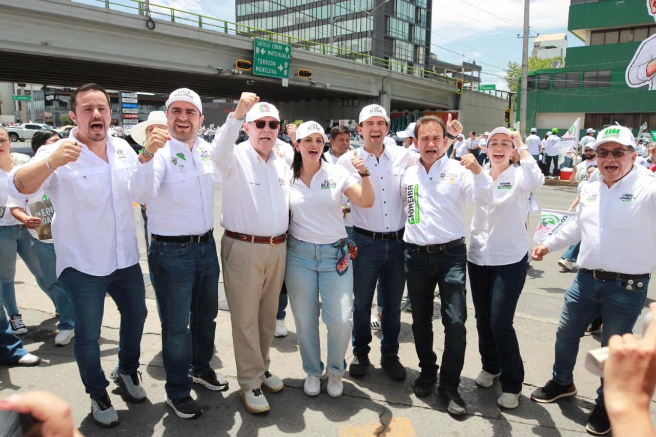Miles apoyan a candidatos de Alianza PRI – UDC en mega crucero