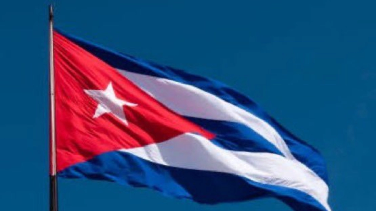 Cuba ajustará precios en gasolineras para reflejar alza de costos de importación por bloqueo de EU