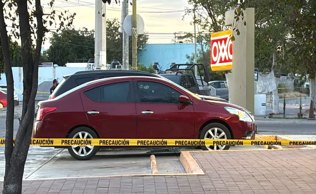 Dos asesin4tos a bal4zos en Culiacán; mat4n a un hombre en bar y a otro en un estacionamiento