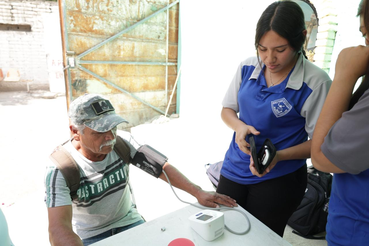 Valoran salud de personal operativo para prevenir riesgos laborales en Parras