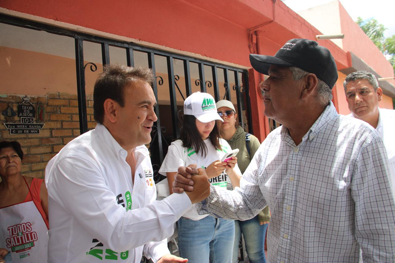 Entre recorridos y un megacrucero, Álvaro Moreira reafirma compromiso con las colonias del distrito 16