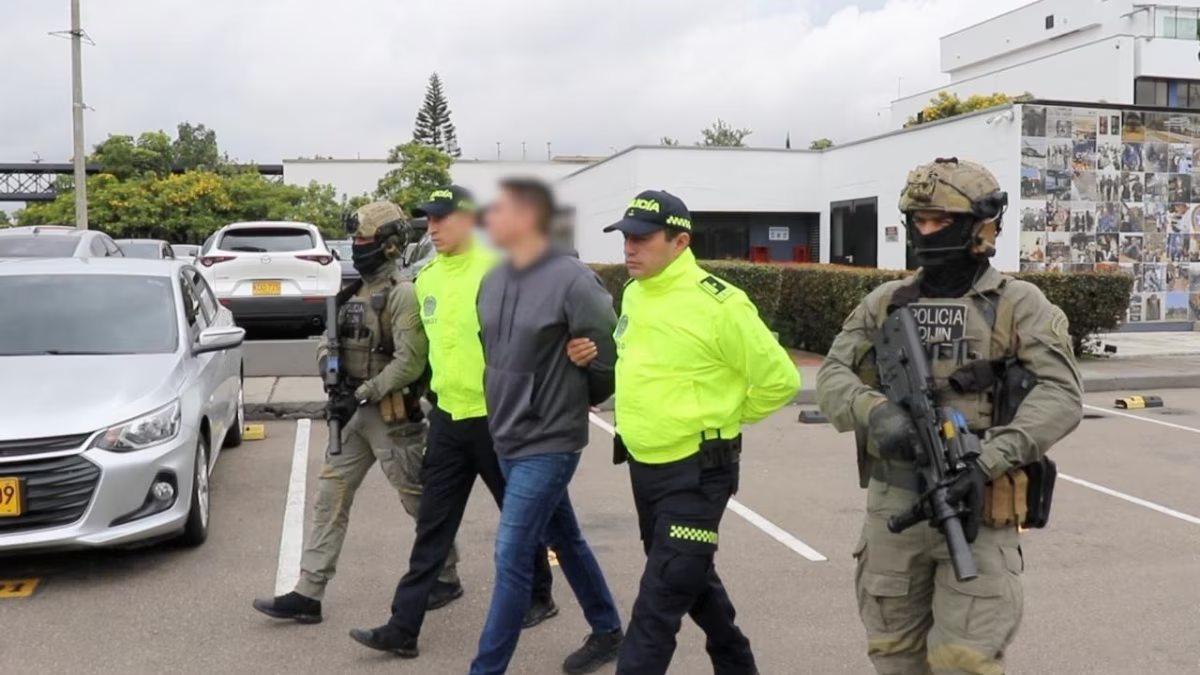 Detienen a ‘El Alex’, operador financiero del Cártel de Sinaloa, en Colombia; EU exige su extradición