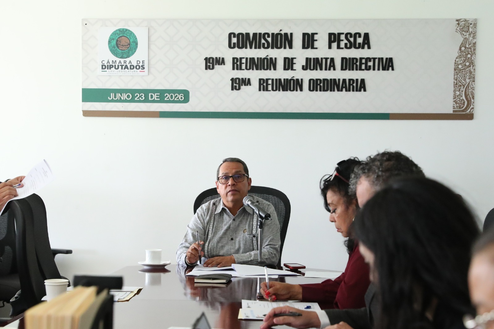 Comisión de Pesca a favor de iniciativa para expedir Ley General de Bienestar, Cuidado y Protección de los Animales