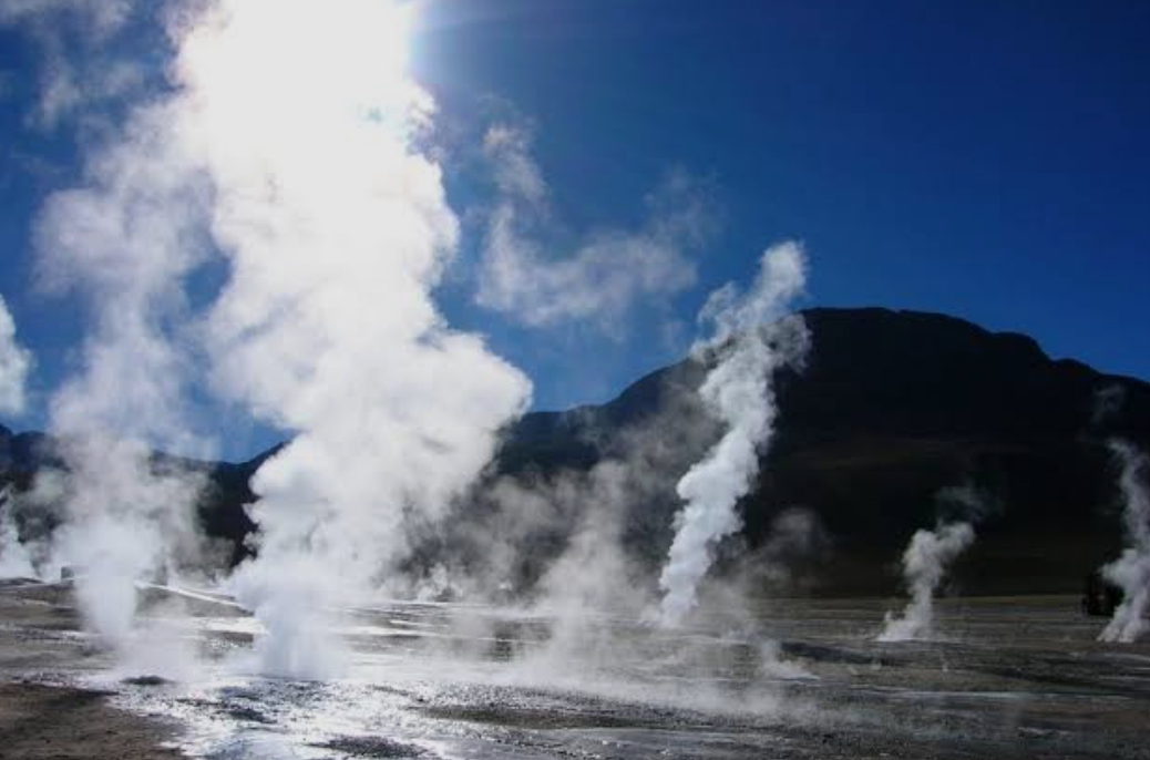 EL CALOR BAJO LA TIERRA: UNA SOLUCIÓN A LAS ALTAS Y BAJAS TEMPERATURAS