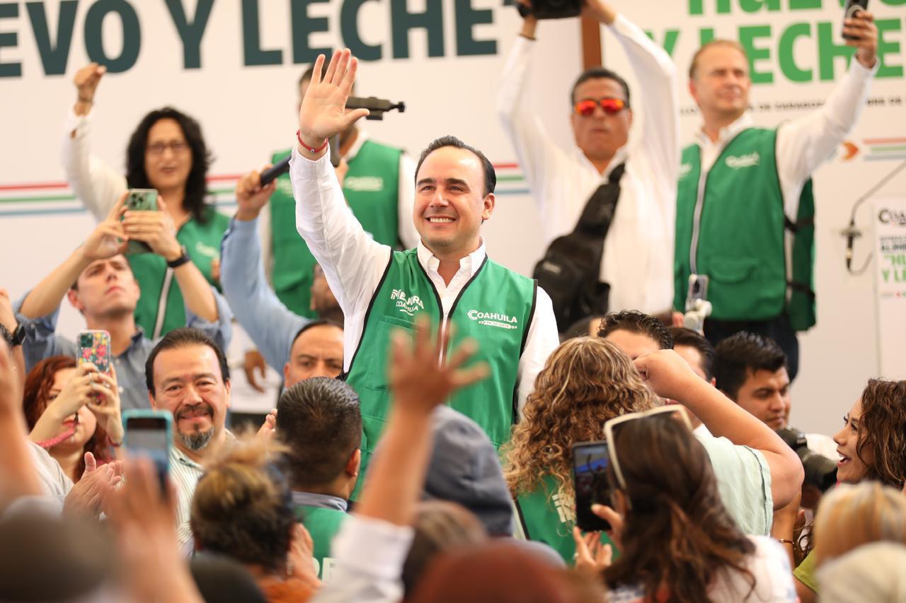 SE MANTIENE MANOLO JIMÉNEZ ENTRE LOS MEJORES GOBERNADORES DEL PAÍS