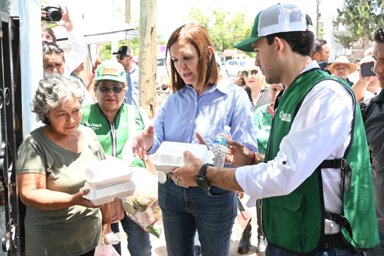 Sari Pérez y Gabriel Elizondo llevan apoyo a damnificados