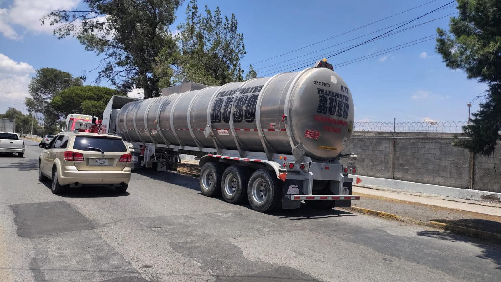 Aseguran más de 165 mil litros de combustible