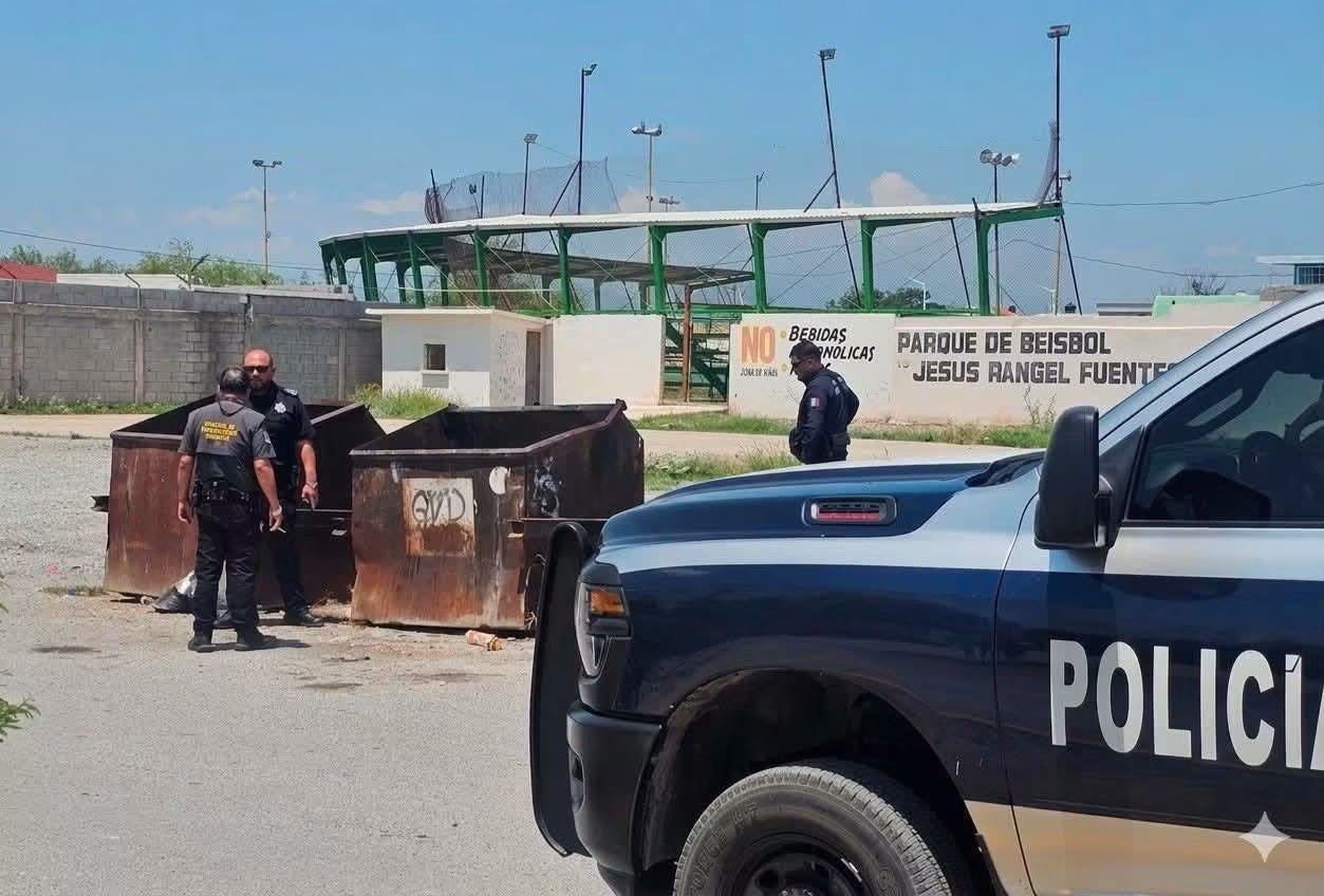 Sigue prófuga mujer que arrojó a bebé a la basura