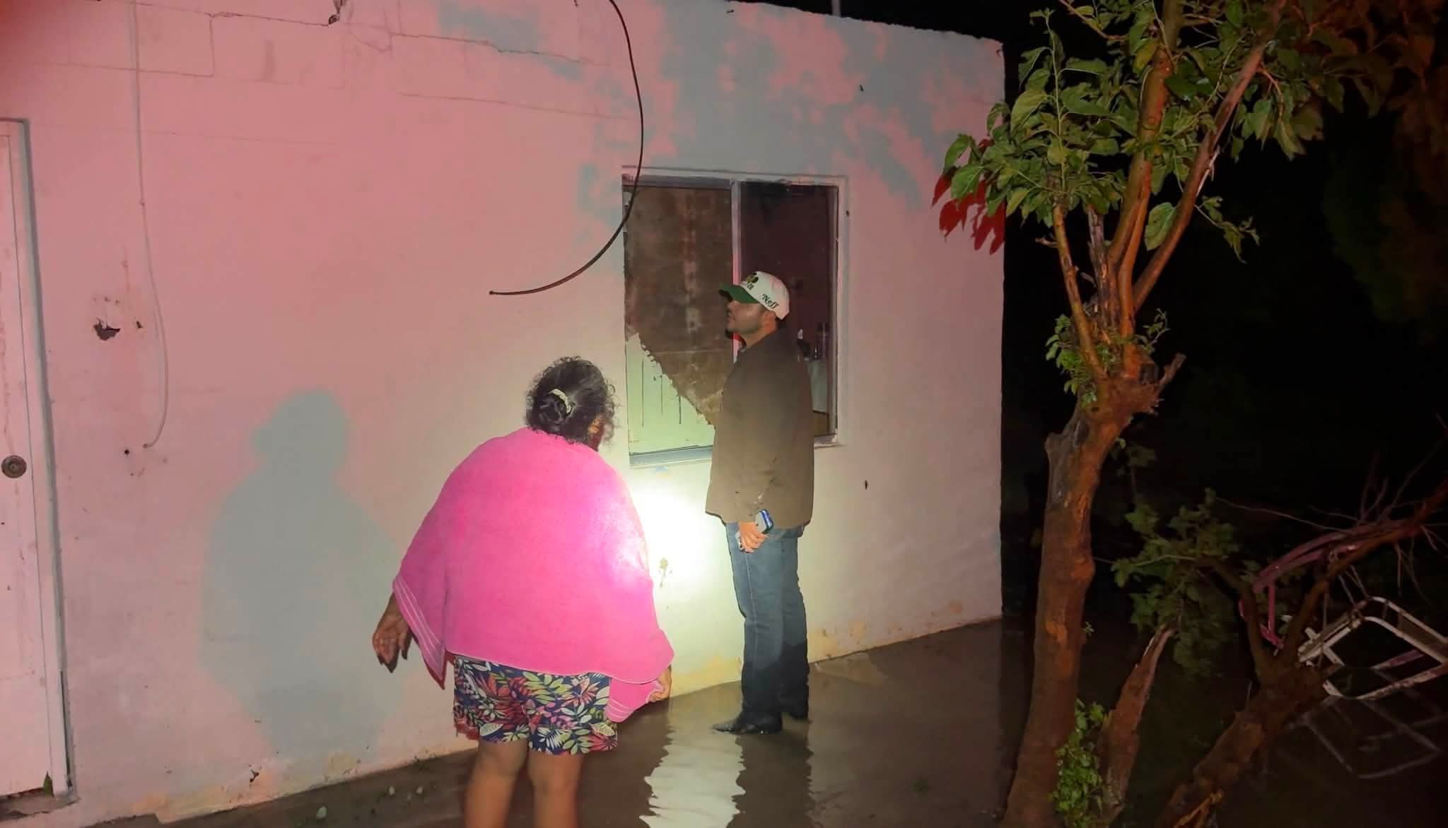Azota tromba a Progreso; hay decenas de familias afectadas