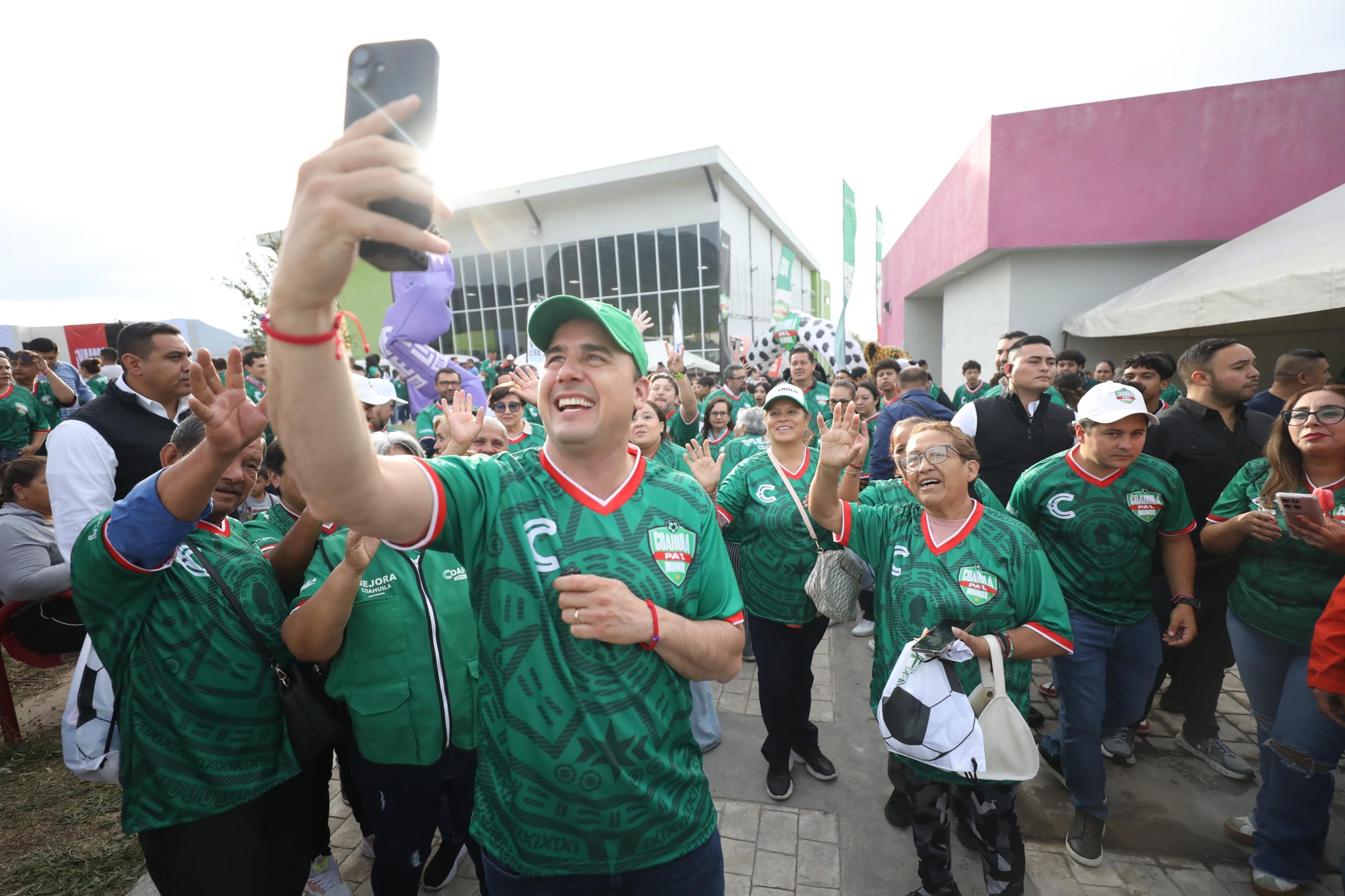 EN COAHUILA GARANTIZAMOS LA LIBERTAD DE EXPRESIÓN: MANOLO