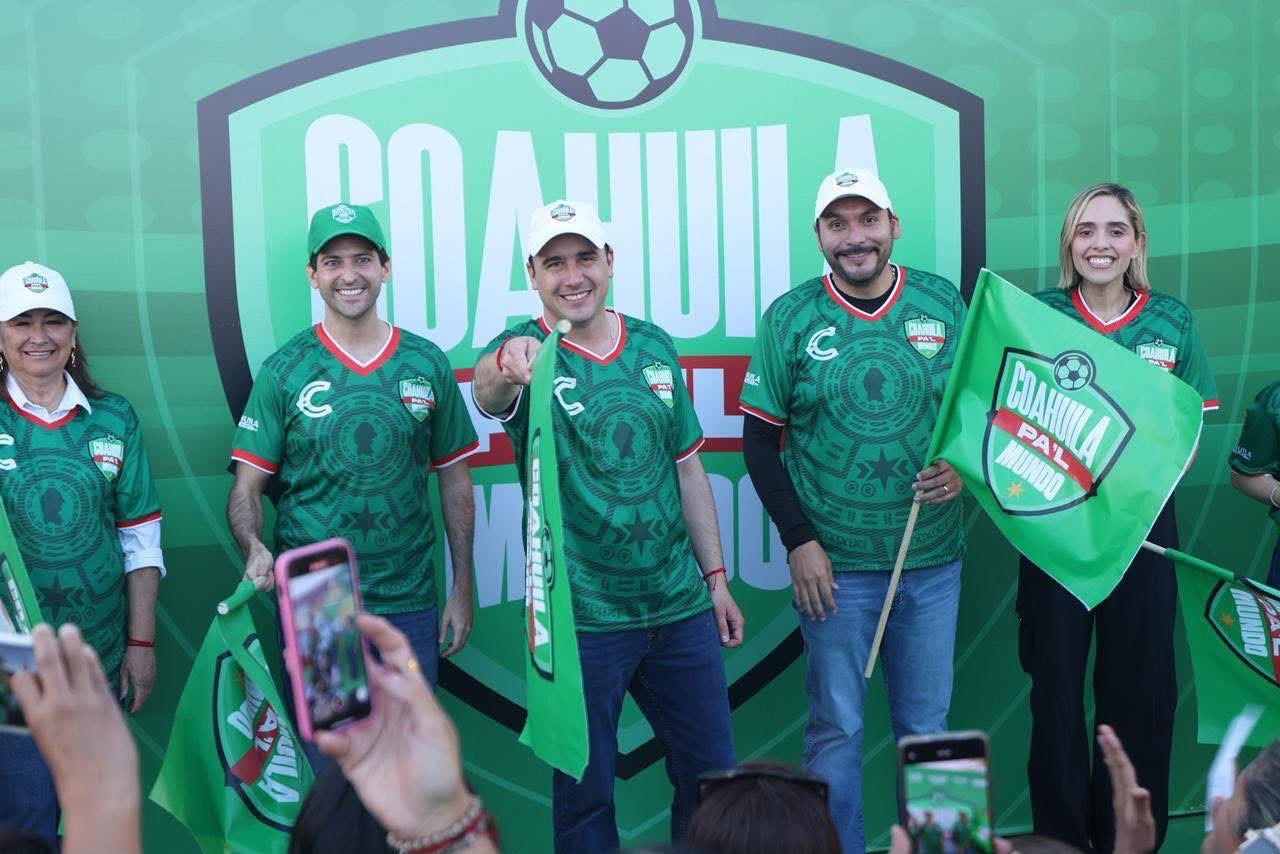 PANTALLA GIGANTE POR EL MÉXICO VS ECUADOR