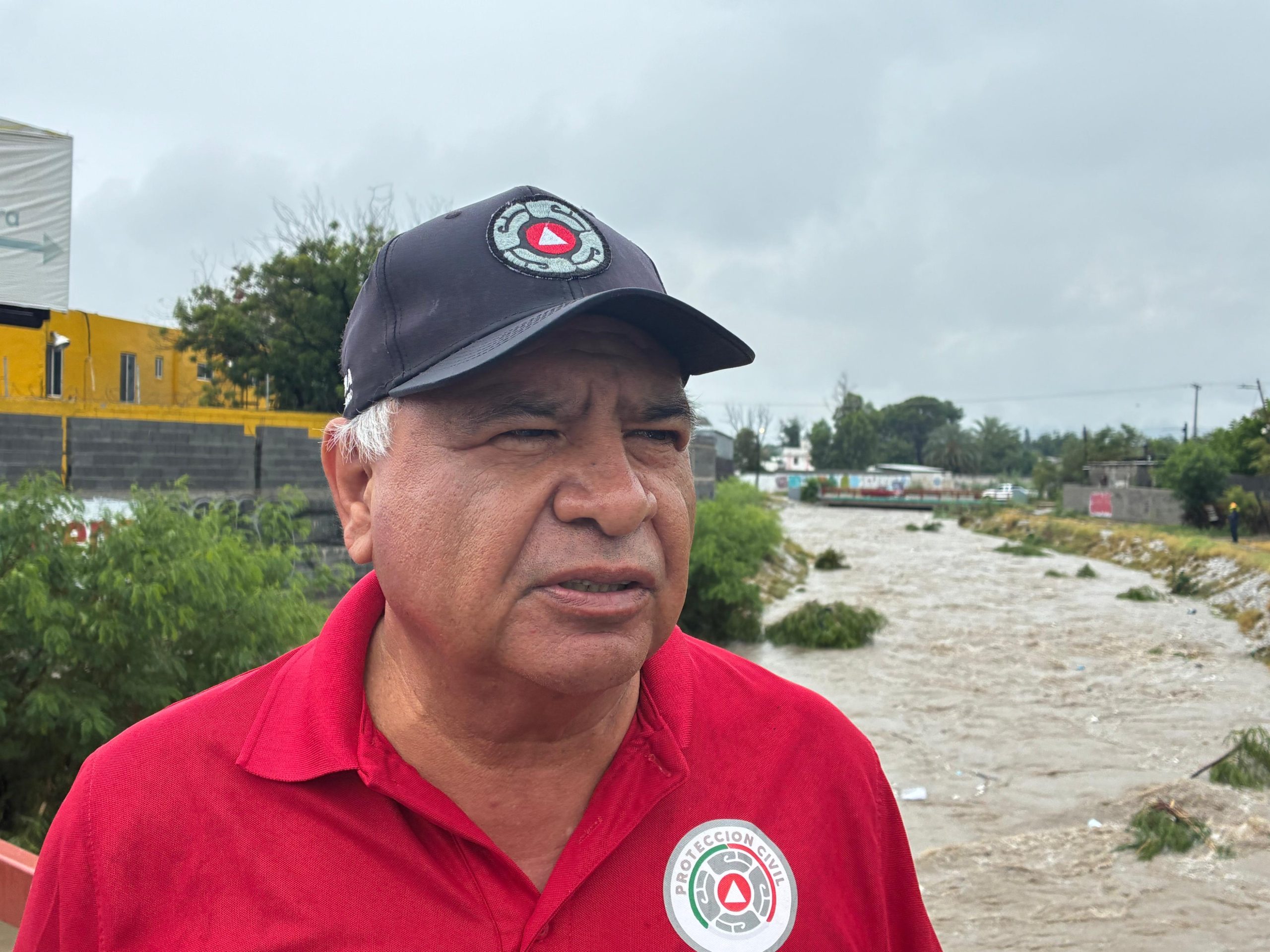 Crece por tormenta el cauce de arroyo