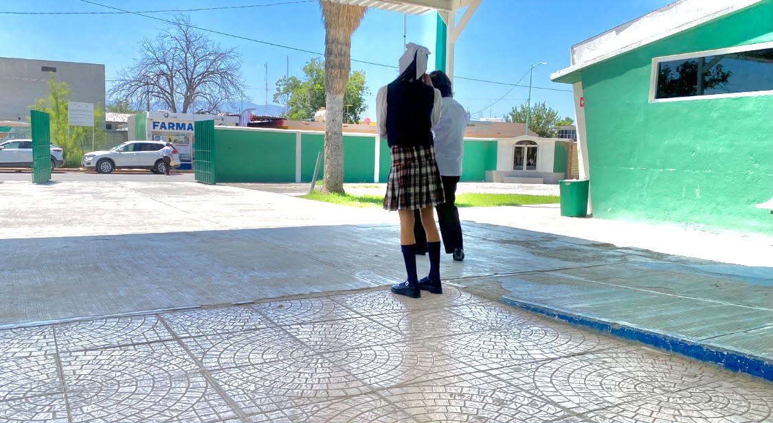Desmaya “calorón” a alumnas en primaria
