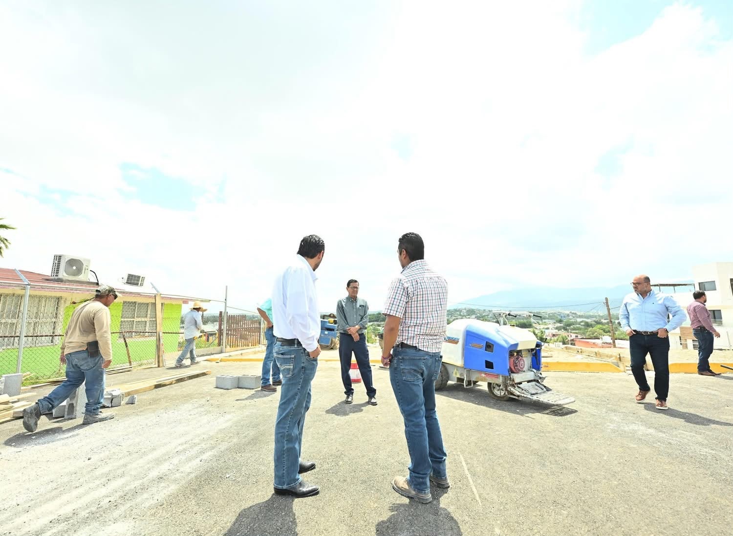 Supervisa Carlos avance del Centro Integral de Seguridad