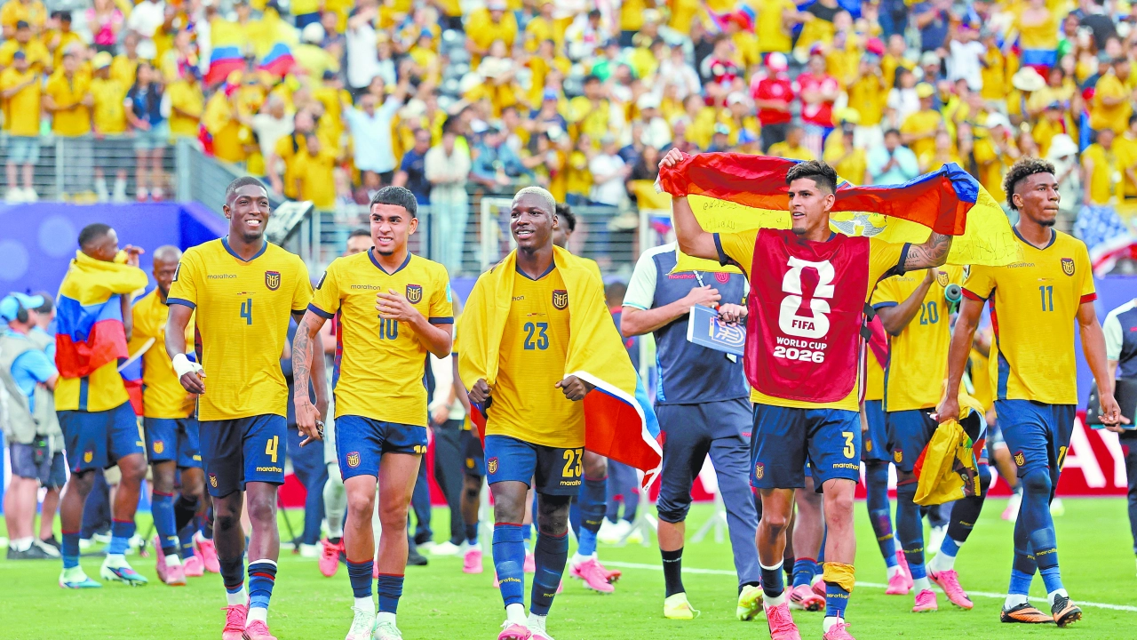 Ecuador presenta reclamo tras «serenata» de aficionados mexicanos en hotel de concentración