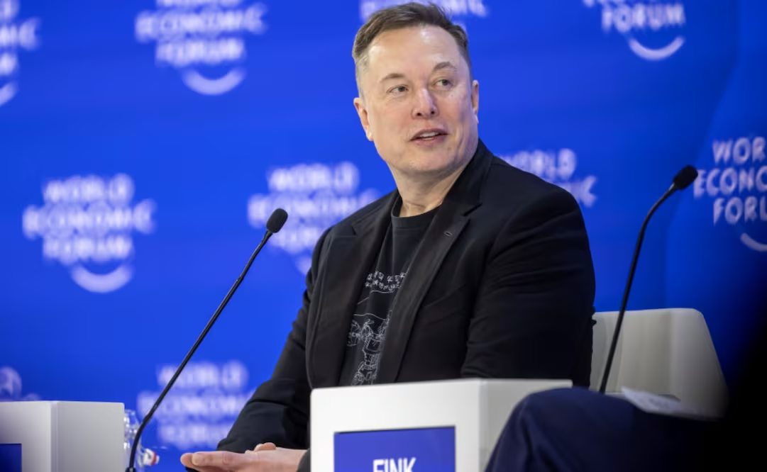 Starmer acusa a Elon Musk de «intentar sembrar la división» tras asesin4to de estudiante; «somos gente razonable y tolerante»