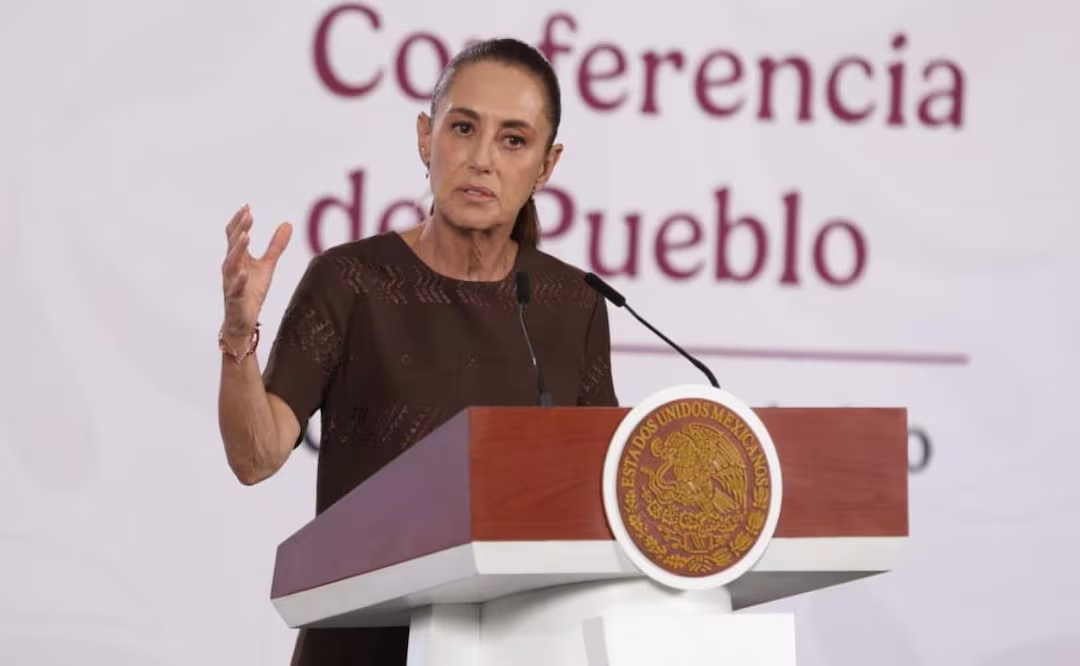 Exmilitar mexicano ligado a caso Ayotzinapa fue detenido en redada de ICE y no por solicitud de México, confirma Sheinbaum