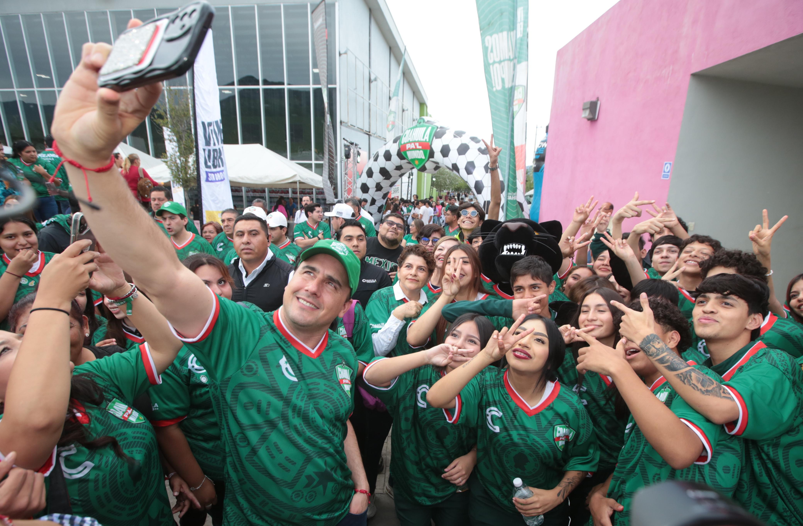 EL JUEVES, TODOS A APOYAR A LA SELECCIÓN DE MÉXICO: MANOLO