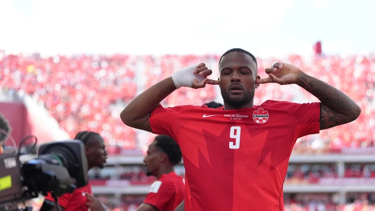 Canadá logar su primer punto en la historia de Mundiales tras empatar 1-1 vs. Bosnia y Herzegovina