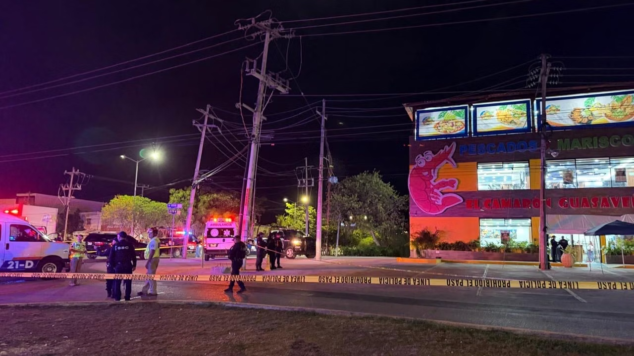 Ataque a negocio de Playa del Carmen deja un hombre mu3rto y tres heridos
