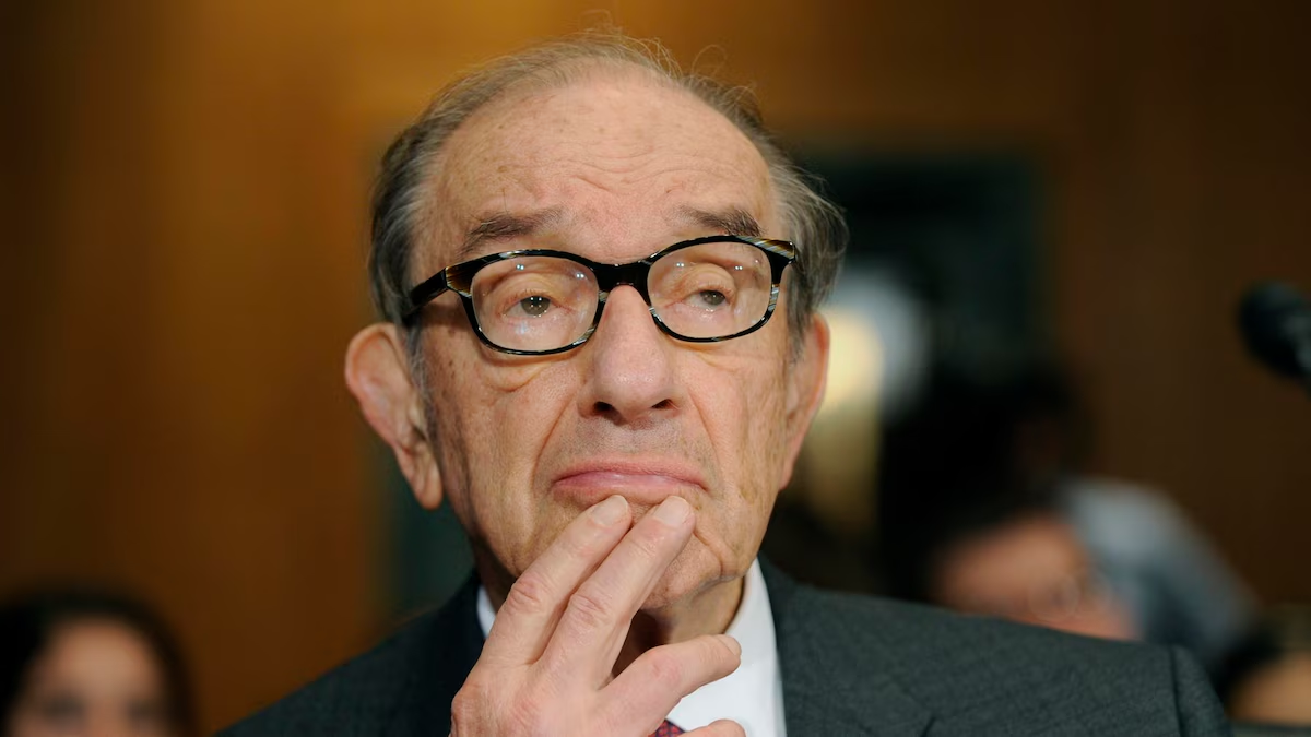 Muer3 Alan Greenspan, quien dirigió la Fed previo a la crisis de 2008, a los 100 años