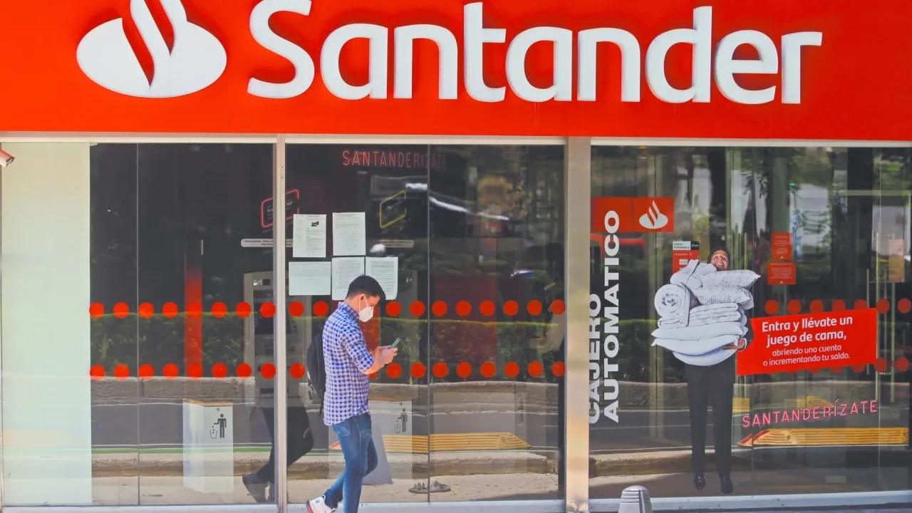 Santander supera a Inditex y lidera la Bolsa española con récord de capitalización en 2026