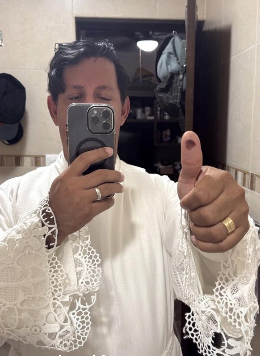 Comparten sacerdotes de la región emisión del voto