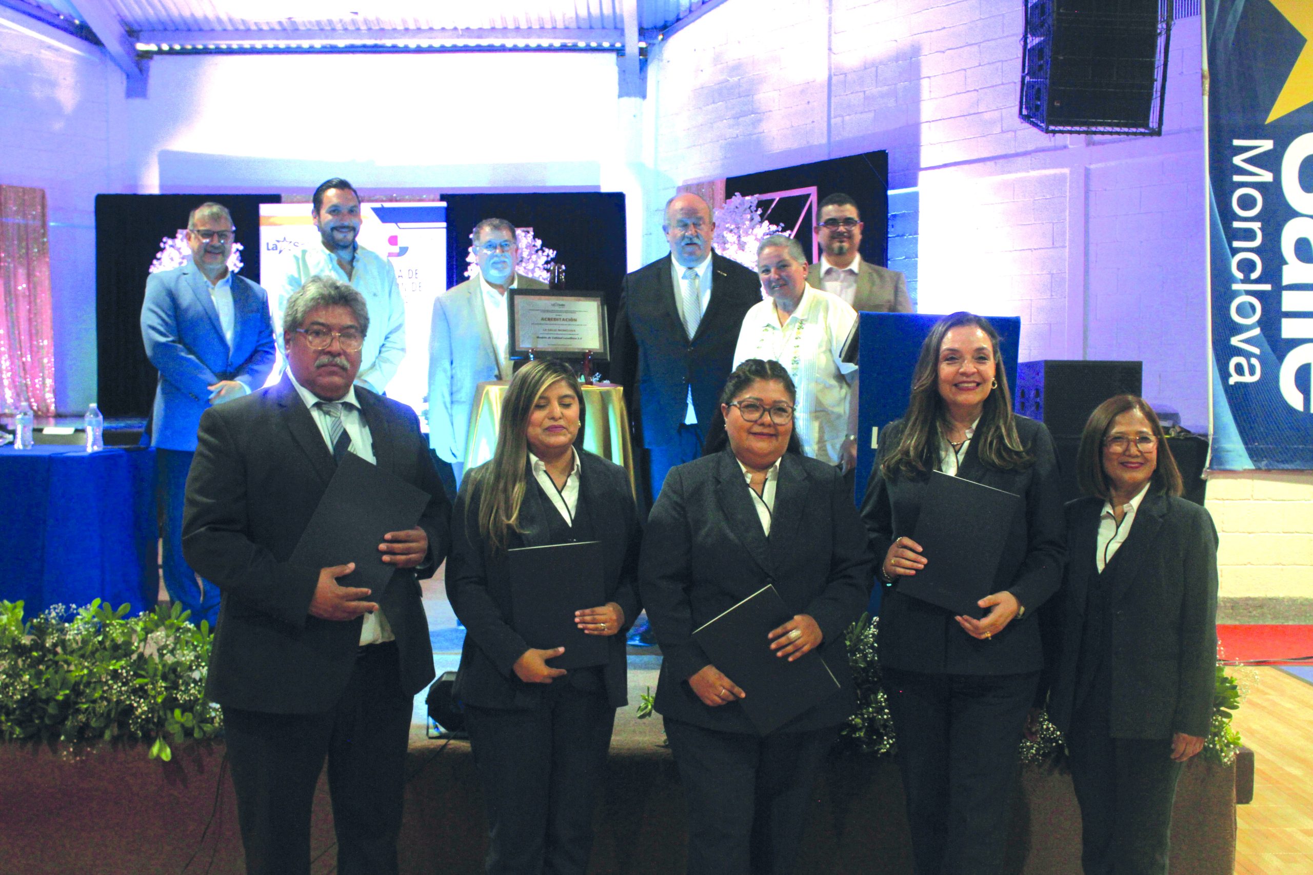 La Salle recibe doble certificación de calidad