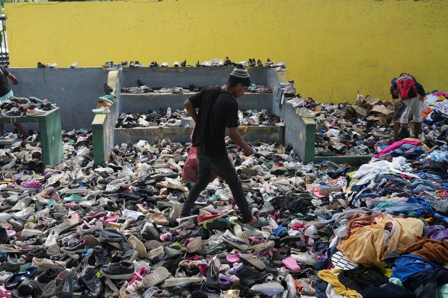 Cifra de muertos por sismos en Venezuela se acerca a los 3 mil
