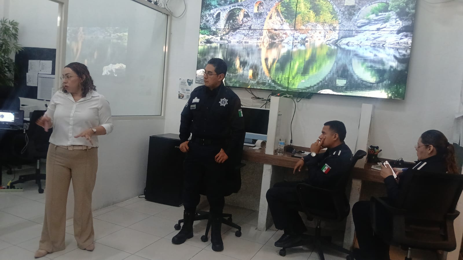 Refuerzan preparación Policial con cursos de salud mental