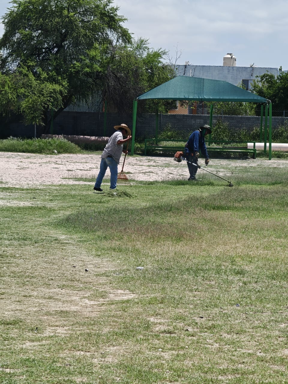 Mejora Castaños instalaciones deportivas tras recientes lluvias