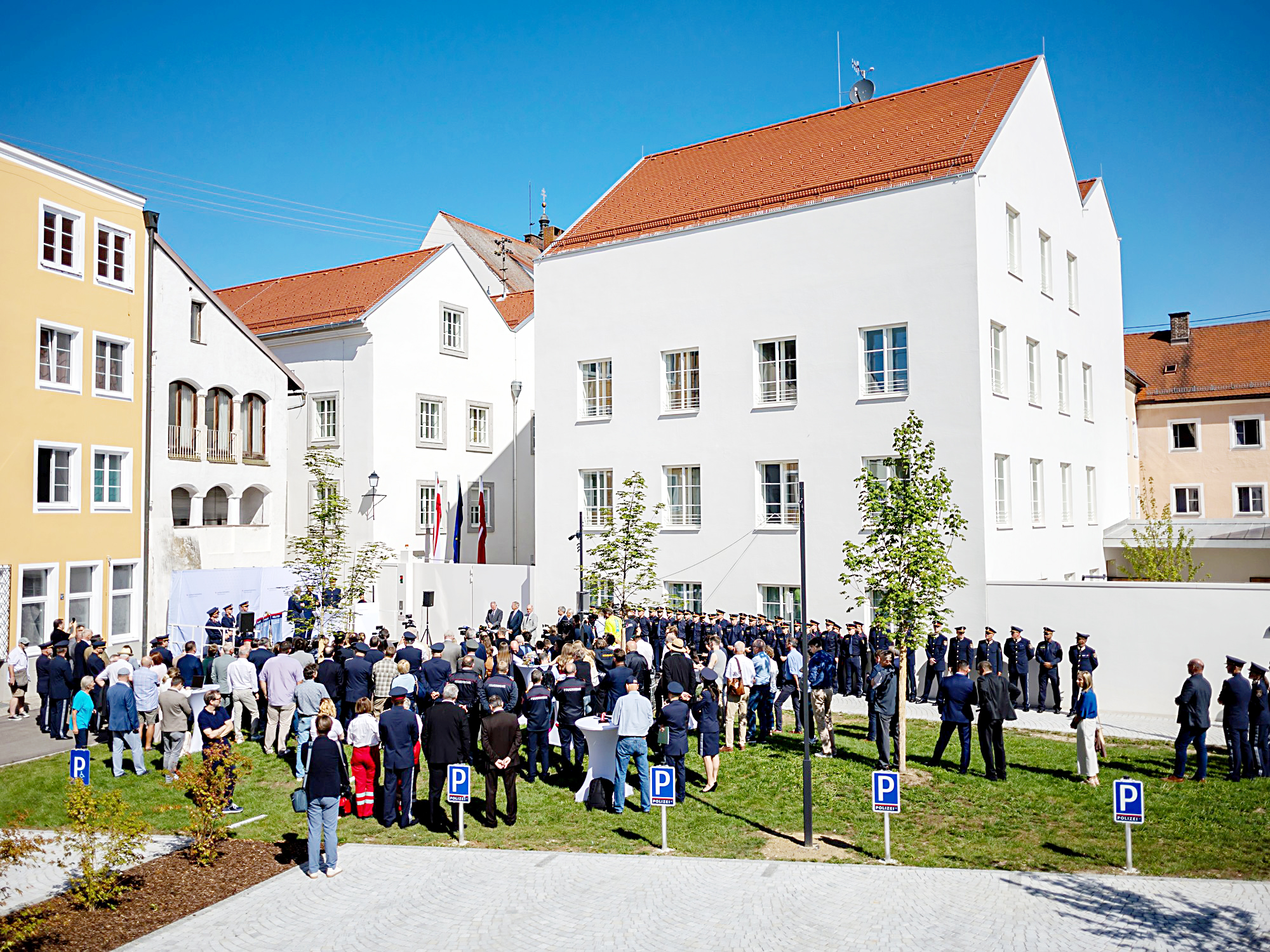 Casa natal de Hitler en Austria es reinaugurada como comisaría