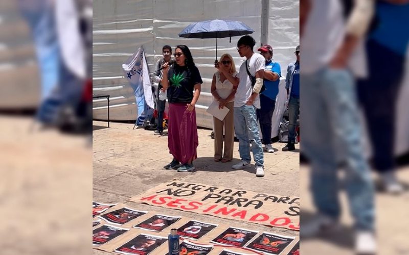 Se manifiestan en la CDMX para exigir justicia por mexicanos asesinados por el ICE en EU