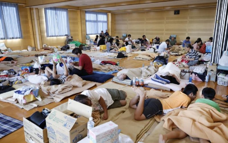 Enfrenta Japón por apagones, falta de agua y calor extremo; van 34 muertos
