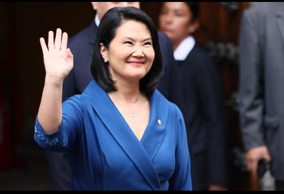 Asume Keiko Fujimori la Presidencia de Perú