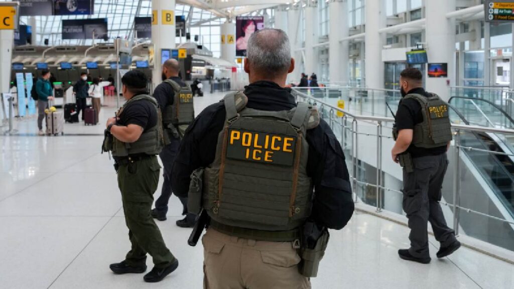 Incrementan en EU operativos migratorios en aeropuertos: NYT