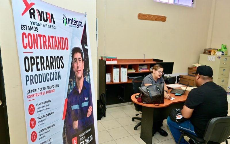 Suma esfuerzos Carlos para generar empleos