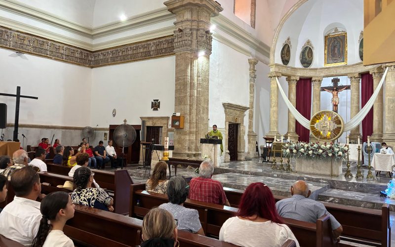 Llama Iglesia Católica a dejar las distracciones