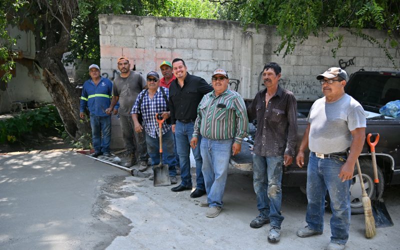 Javier Flores concluye rehabilitación de puente