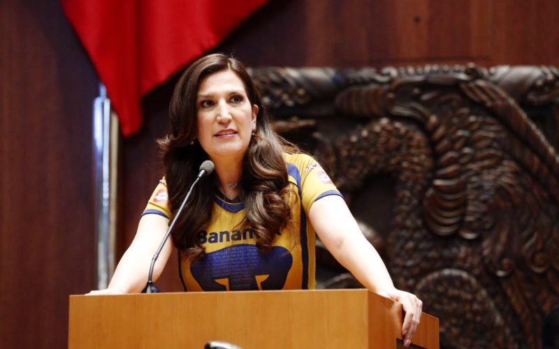 Repetir en modalidad presencial el examen para ingresar a la licenciatura de la UNAM otorga certeza a los aspirantes: Kenia López Rabadán