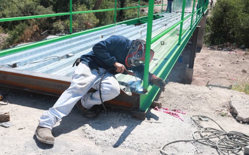 Avanza la construcción del puente en Hacienda Narro