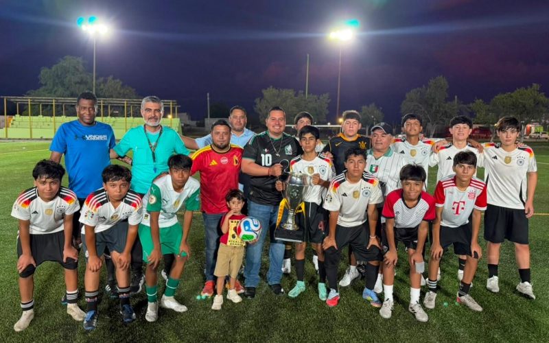 JAVIER FLORES IMPULSA DEPORTE JUVENIL EN SAN BUENAVENTURA