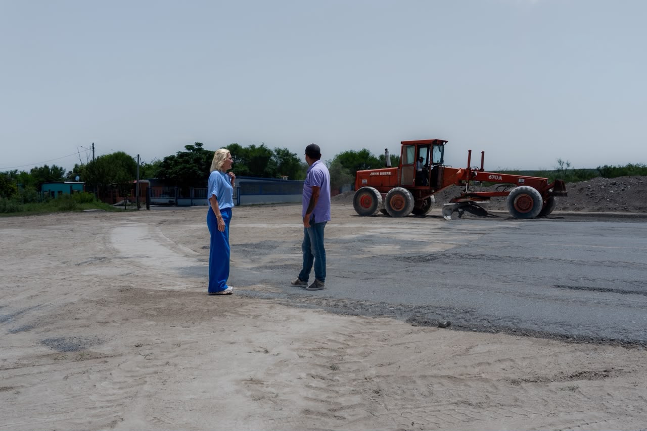 Supervisa alcaldesa Laura Jiménez Gutiérrez avances de la Unidad Deportiva de Minas de Barroterán