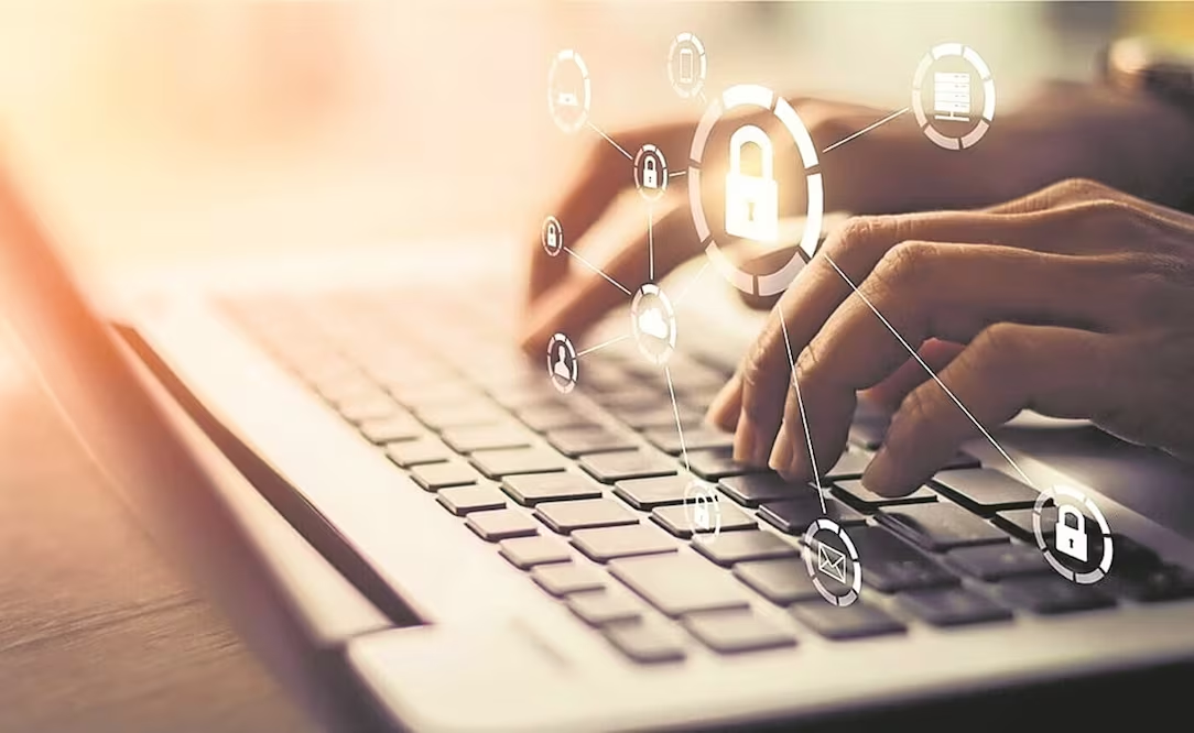 Entra en vigor sancionar el engaño digital; aplica prisión de 3 a 6 años