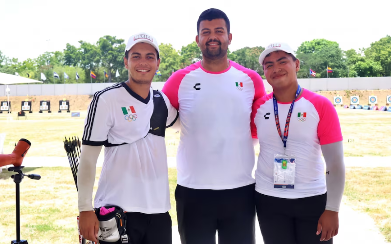 ¡México suma otro oro! Matías Grande y el equipo varonil de tiro con arco recurvo se coronan en Santo Domingo 2026