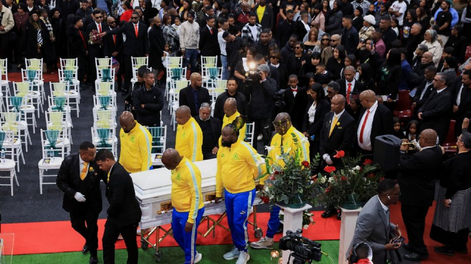 Sudáfrica da el último adiós al futbolista Jayden Adams, fallecido tras el Mundial 2026, con un colorido y emotivo funeral