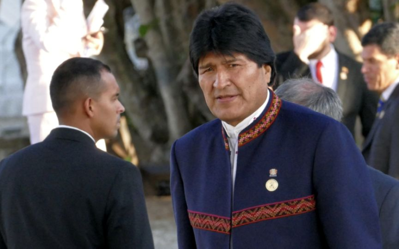 Ordenan la captura de Evo Morales por las protestas y bloqueos carreteros que sacudieron a Bolivia