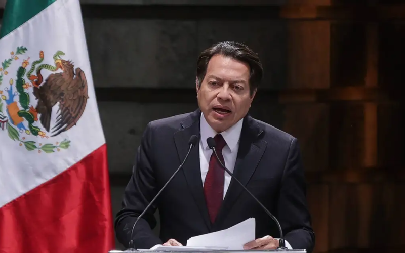 SEP ordena el cierre de todas las escuelas militarizadas en el país